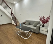 bán căn hộ tập thể mai hương   hai bà trưng   vị trí trung tâm   nhà gồm 2 tầng, diện tích sử