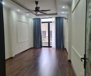 Nhà mới mặt ngõ thông ô tô qua phố nguyễn văn cừ cừ 72m2,4 tầng 13.5 tỷ long biên.