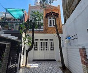 Bán nhà sổ riêng hẻm xe hơi tại TT Nhà Bè - Diện tích: 4,3m x 20m- Giá: 5TỶ580.