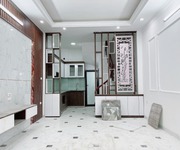 Nhà mới bạch mai, hai bà trưng, lô góc, gần chợ gần phố, gần bãi gửi oto dt 26m2 giá 5.5 tỷ