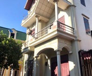 Biệt thự sân vườn đa tốn   gia lâm chủ rất thiện chí bán diện tích hơn 200m  chỉ 10 tỷ