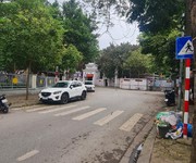Bán đất cổ linh 25tỷ 100m mặt tiền 6m,ngõ ô tô tránh đỗ,vỉa hè,long biên