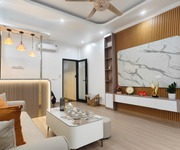 Nhà đẹp ở ngay phố thái hà - 45m x 5t thang máy - gara ô tô - kinh doanh - chỉ hơn 16 tỷ
