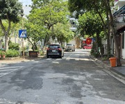 Giang Biên Bán Nhà Cấp 4  72,67m2 mặt tiền đẹp, đường 13,5m: Cạnh Vườn Hoa, Trường, Chợ