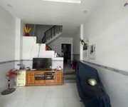 Kẹt tiền bán gấp nhà gần âu dương lân  p3, q8  dt 3.8x 15m  2t, 2pn chỉ 6.2 tỷ.