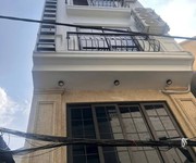 Bán tòa nhà 7 tầng thang máy Phú Diễn gần ĐH Công nghiệp Hà Nội