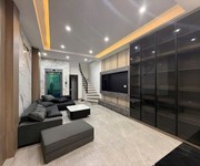 HƠN 8 TỶ CÓ NGAY NHÀ 6 TẦNG THANG MÁY   Ngã Tư Minh Khai  ngõ thẳng tắp ra Phố Bạch Mai