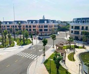 1 Vincom shophouse quảng trị 5 tỷ bao phí sang tên