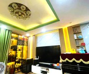 Ngay lý thái tổ q10, ngang hơn 4m, bố trí hài hòa, gần đh, chợ, bv, siêu thị