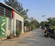 Bán gấp đất thổ cư 82m  cách mặt tiền đại lộ đông tây 50m giá chỉ 950 triệu