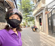 Chính chủ cần bán căn măt tiền xe hơi đậu ngay cửa- trục đường đi alij thuận tiện- thông tôn đản,