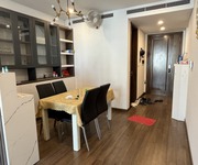 3 Chính chủ: Cho thuê căn hộ 2PN tầng cao view sông Hồng, full nội thất cao cấp
