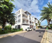 Bán biệt thự khu compound siêu đẹp, góc 2 công viên quanh nhà