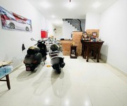 nhà hxh 76m2 3tầng 4pn ngang 4m shr hoàn công đủ giá 8,5tỷ lh 0949351891 mr toan