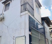 Nhà quận 7 - mặt tiền đường nguyễn văn quỳ - 2 tầng - 2 pn - giả chỉ 2.1 tỷ