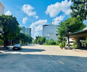 Bán nhà kho 360m2 siêu hiếm,ngang khủng 15m,2 mặt tiền đường 24m,gần vincom