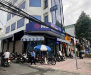 Nhà mới full nội thất  - hẻm xe thông thống nhất - diện dtsd 90m2 - 3 tầng giá 5tỷ
