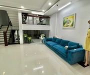 Cần bán nhà đẹp mặt tiền nguyễn hữu huân, tân lập  tp nha trang.dt: 137,62m  mặt tiền 6.15m giá: