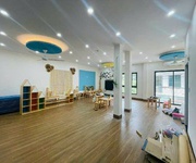 Bán nhà lạc long quân 54m, ôtô tránh, kinh doanh sầm uất. giá 11.8 tỷ