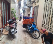 Bán nhà 12 tỷ phố trạm 75m mặt tiền 6.5m ngõ thông,long biên hà nội