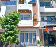 Nhà 1 trệt 2 lầu kèm nội thất trong KDC Thuận An