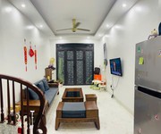 Gia đình cần bán nhà thái hà diện tích 43m, 5 tầng ở ngay giá chỉ 8.6 tỷ.
