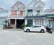 Cần Bán Gấp Nhà Phố Cao Cấp 6x11.5 Bình An Dĩ An