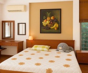 Bán nhà cách mạng tháng tám, quận 3, dt 5.2 x 18 m, hẻm xe hơi, giá 25 tỷ