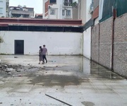 Chính chủ bán đất mặt phố đã có sẵn nhà mái tôn 136 cầu giấy   mặt tiền 6m   vị trí siêu đẹp   giá