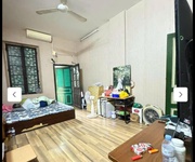 Hiếm mặt phố phùng hưng hoàn kiếm . diện tích 76m  x 3 tầng vị trí vàng trung tâm phố cổ   giá: