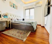 107 nguyễn chí thanh  105m chỉ 8.68 tỷ  lô góc, 3 mặt thoáng   từng phòng đón nắng, đón gió