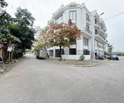 Cần bán 113m2 đất TĐC Trâu Quỳ, Gia Lâm. Đường trước rộng 11m, sau khe thoáng rộng 2,5m.