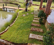 Cần bán lỗ khu vườn tuyệt đẹp ngay khu dân, có suối chảy bao quanh đất.