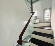 Nhà mới đẹp ngay chợ phạm văn hai, gần 20m2 ngang hơn 4m, 3 tầng btct 2pn 3wc , nở hậu, hoàn công
