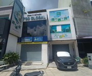 Bán nhà mặt tiền  trần quốc hoàn   p.4, tân bình