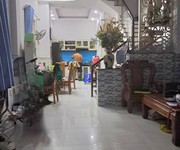 Siêu hot, kẹt tiền bán gấp mt lưu hữu phước  p15 q8  dt106m2 4.2x 26m  3t,3pn,3wc chỉ 8 tỷ