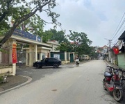 Cc gửi bán lô đất 52m bám ql6  đường ô tô đỗ cửa