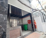 Nhanh   đang có tòa chdv nguyễn đức cảnh 105m x 6 tầng thang máy, ô tô, dòng tiền hơn 1 tỷ/năm. giá