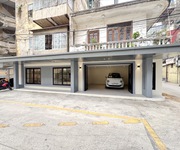 Bán nhà tập thể tầng 1   lô góc, 70m2  ô tô đỗ cửa 5.6 tỷ