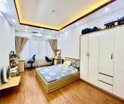 Bán nhà la thành 45m2 x 5 tầng, 2 mặt thoáng, ngõ nông gần phố nhỉnh 6 tỷ