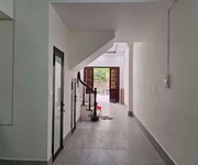 3 Cho thuê lạc long quân -  tây hồ - hn