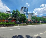 Vip  mặt phố nguyễn văn cừ,vị trí đẹp cho thuê 500 triệu/năm, 70m2, 5 tâng, hơn 30 tỷ.