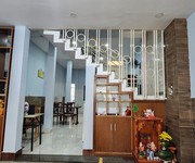 Bán nhà 3 tầng 108m  dĩ an,shr đường xe hơi,gần chợ đoàn thị kia