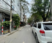 Bán nhà 5 tầng mặt ngõ hoàng quốc việt, quận cầu giấy, kinh doanh cực đỉnh, vỉa hè rộng, vị trí đẹp.
