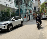 Bán nhà lạc long quân 5 tầng   43m  - dân xây - gần ôtô - lô góc   giá chỉ 8.5 tỷ