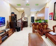 Nhà dân xây phố quan nhân gần hồ về ở ngay 36m, chỉ 7.2 tỷ.