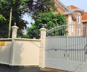 Biệt thự mặt tiền đường số 6   gần trần ngọc diện, thảo điền, quận 2   725.3m , 3 tầng, sân vườn