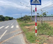 Đất SHR TP Gò Công   Gần cụm KCN Bình Đông   800 triệu/100m    Lợi thế cho thuê