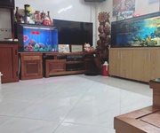 Bán nhà 3 tầng, 4phòng ngủ, khách, bếp - dt 31m thực tế sử dụng 35m