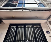 Gà đẻ trứng vàng võ chí công 45m2x6t giá 12,8 tỷ ctl